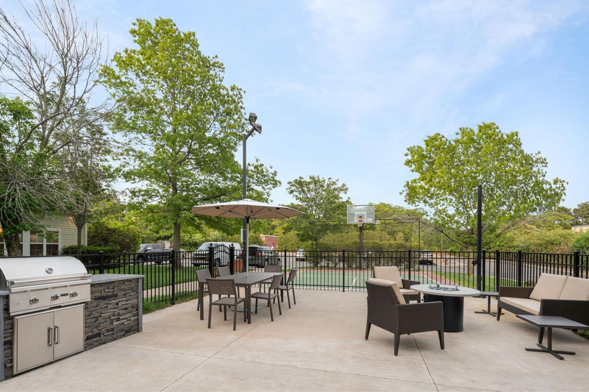 Residence Inn Long Island Holtsville Exterior photo